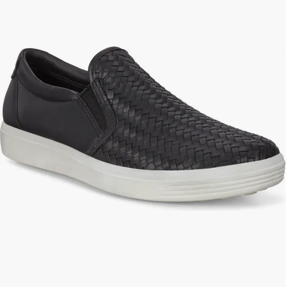 Ecco soft slip on loafer real soft leather.